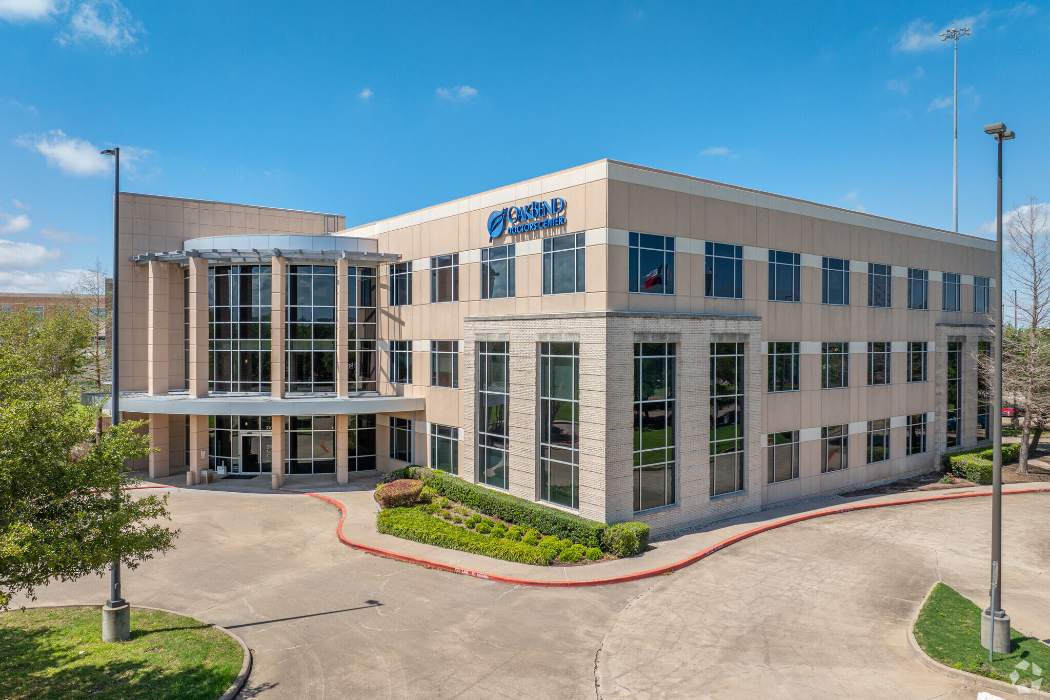 22001 Southwest Freeway, Richmond, TX for lease Building Photo- Image 1 of 14