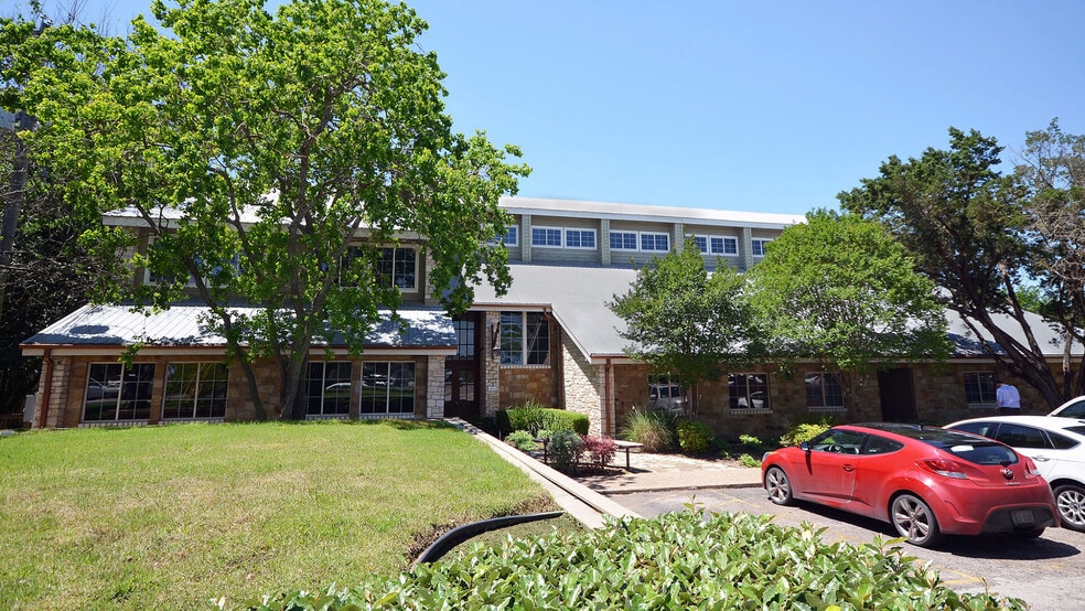 7035 Bee Caves Rd, Austin, TX for lease - Primary Photo - Image 2 of 6