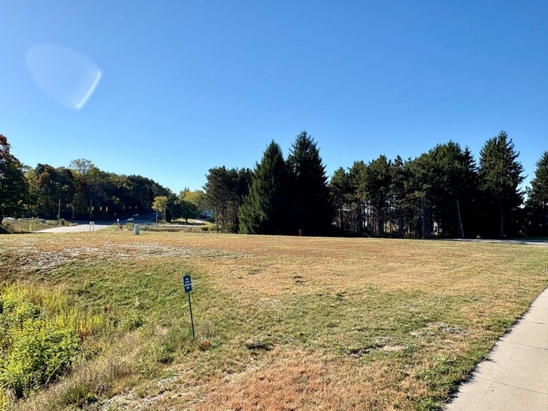 TBD Zimmerman rd, Traverse City, MI for sale - Building Photo - Image 2 of 12