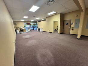 8445 Sierra College Blvd, Roseville, CA for lease Interior Photo- Image 1 of 5