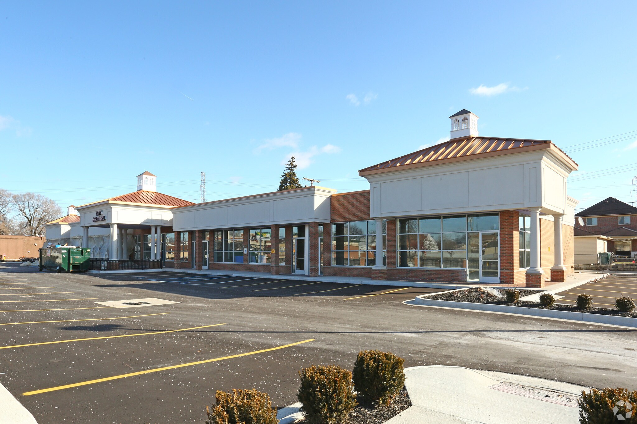 5838-5946 Schaefer Rd, Dearborn, MI for sale Primary Photo- Image 1 of 1