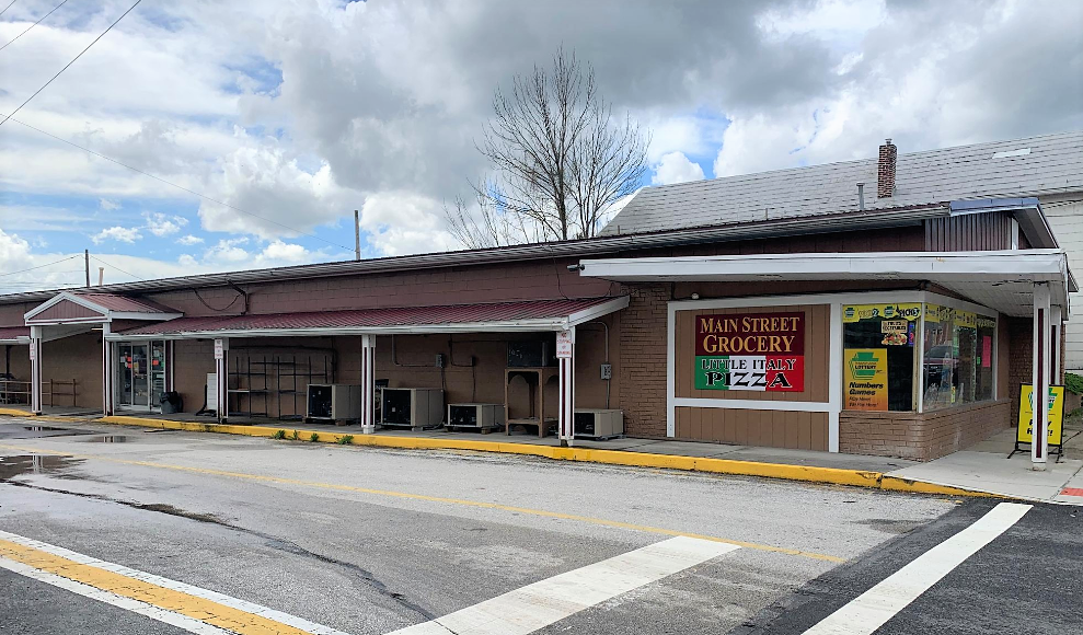 100 W Main St, Fairfield, PA for sale Building Photo- Image 1 of 1