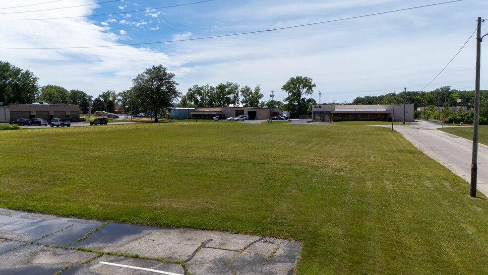 243 Arco Dr, Toledo, OH for sale - Aerial - Image 3 of 10