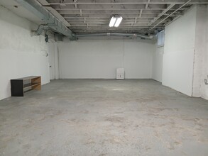 2921 E Jefferson Ave, Detroit, MI for lease Interior Photo- Image 2 of 4