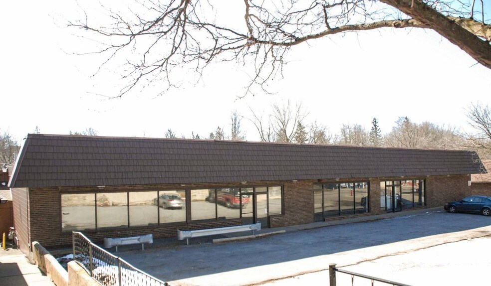 36 Main St N, Perry, NY for sale - Primary Photo - Image 1 of 1