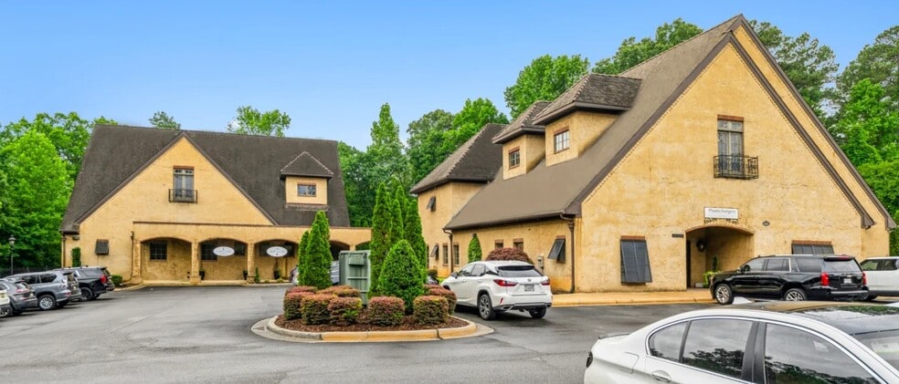 1847 Commons North Dr, Tuscaloosa, AL for sale - Primary Photo - Image 1 of 13