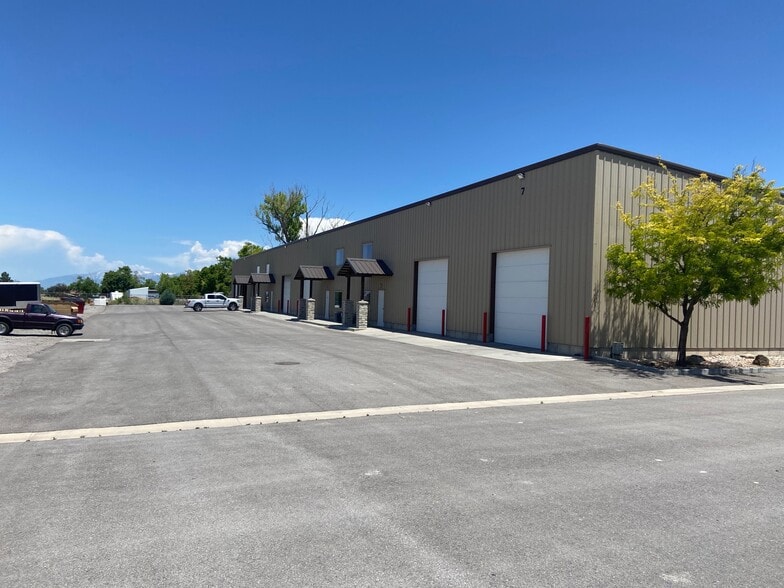 Office Warehouse for Lease - Warehouse