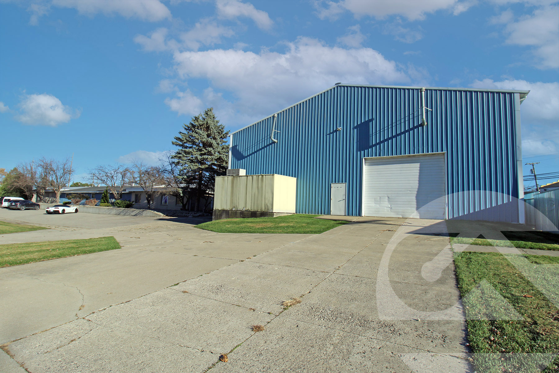 1556-1562 Telegraph Dr, Pontiac, MI for lease Building Photo- Image 1 of 13