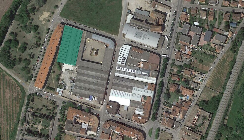 Industrial in Girona, Gerona for sale - Aerial - Image 2 of 2