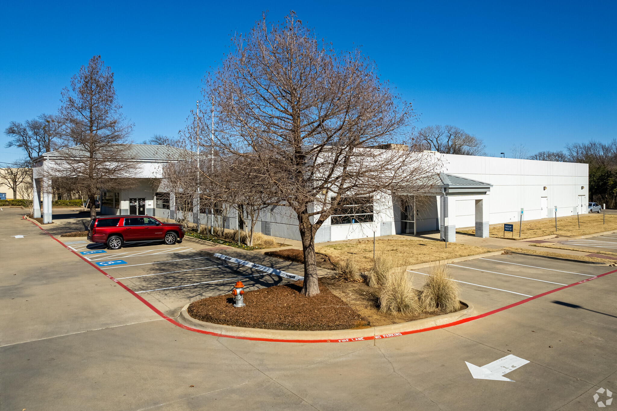 2040 W State Hwy 114, Grapevine, TX for lease Primary Photo- Image 1 of 9