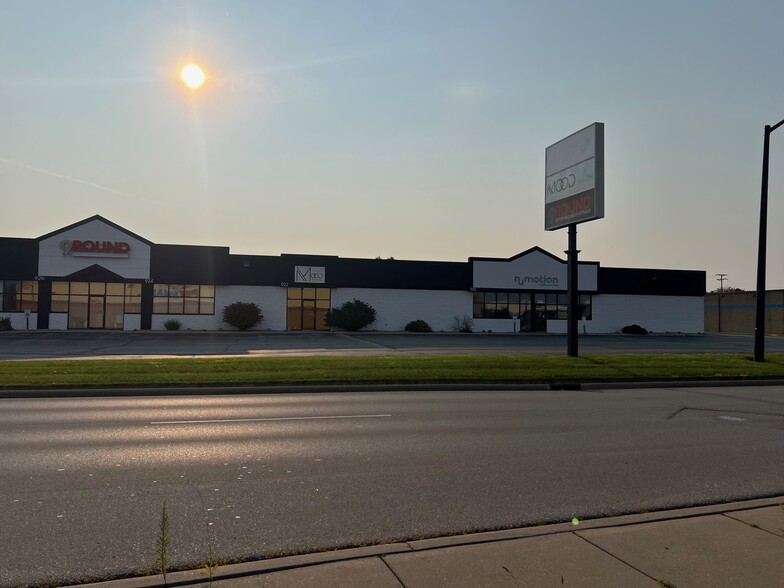 920 N Westhill Blvd, Appleton, WI for lease - Building Photo - Image 3 of 28