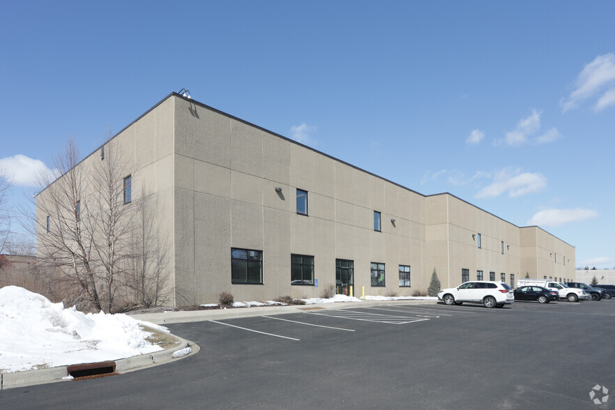 3255 Labore Rd, Saint Paul, MN for lease - Primary Photo - Image 1 of 2