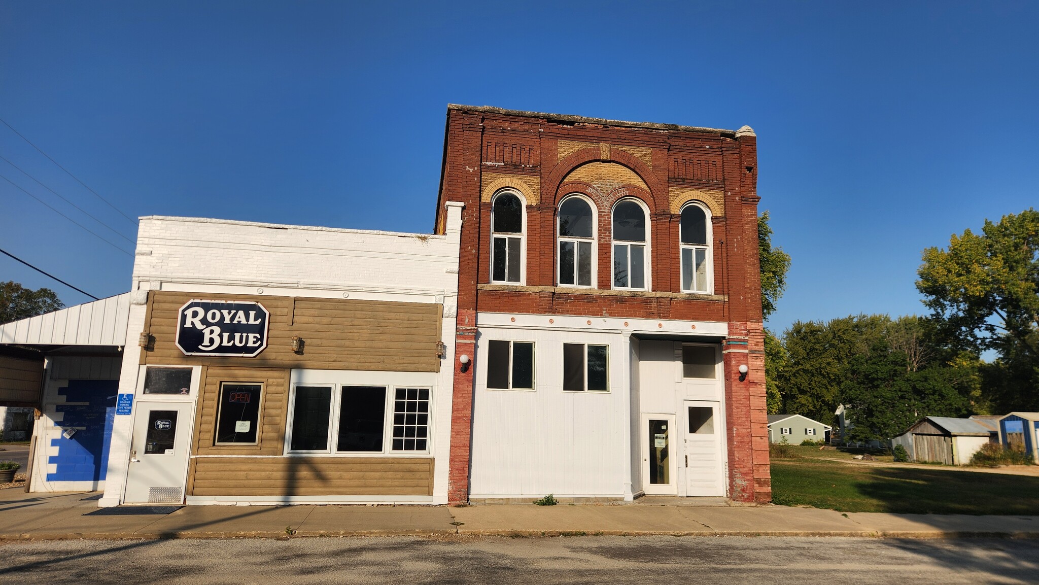 414 Packwaukee St, New Hartford, IA for sale Primary Photo- Image 1 of 12