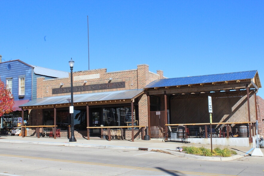 4574 Dowling St, Montague, MI for sale - Building Photo - Image 1 of 20