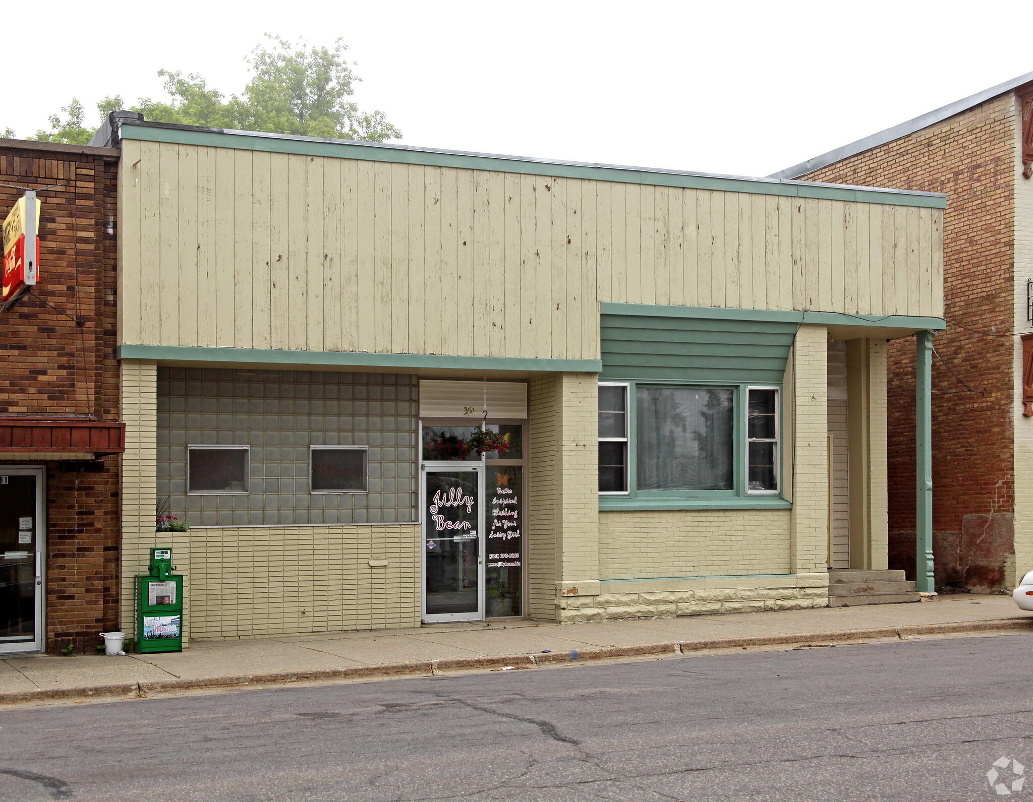 341-351 Atlantic Ave W, Dassel, MN for sale Primary Photo- Image 1 of 1