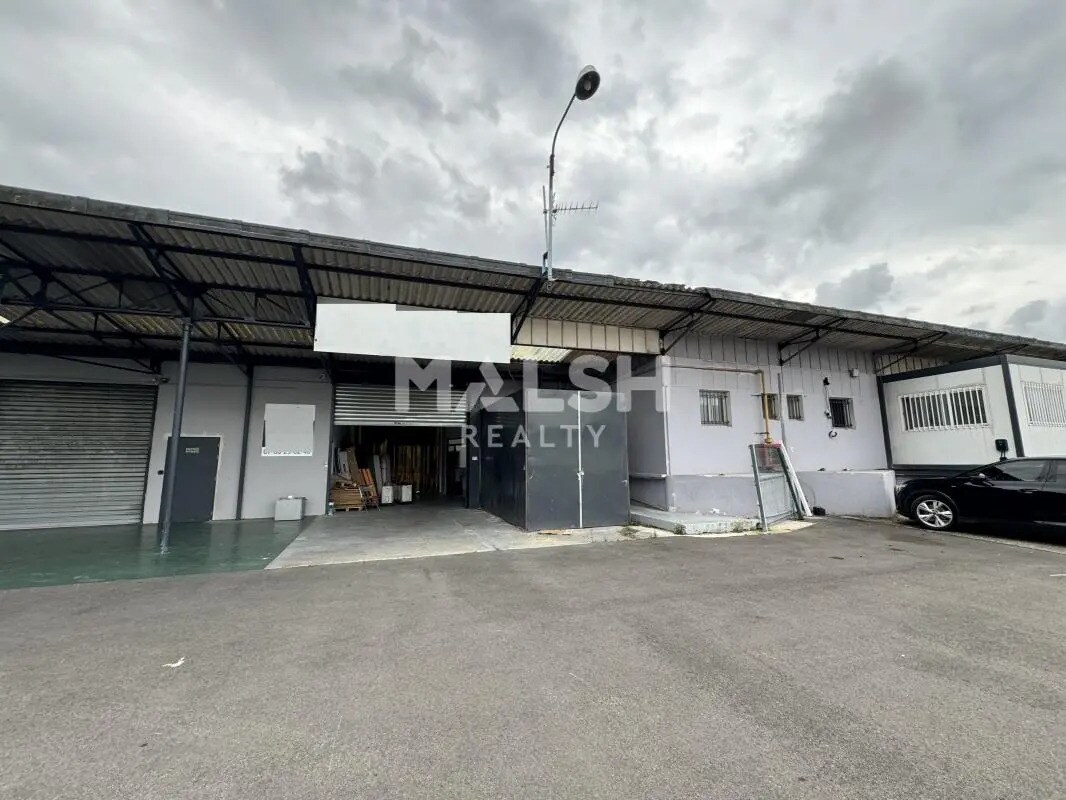 Flex in Villeurbanne for lease Primary Photo- Image 1 of 9