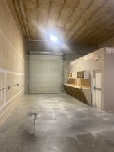932 NE 24th Ln, Cape Coral, FL for lease Interior Photo- Image 2 of 6