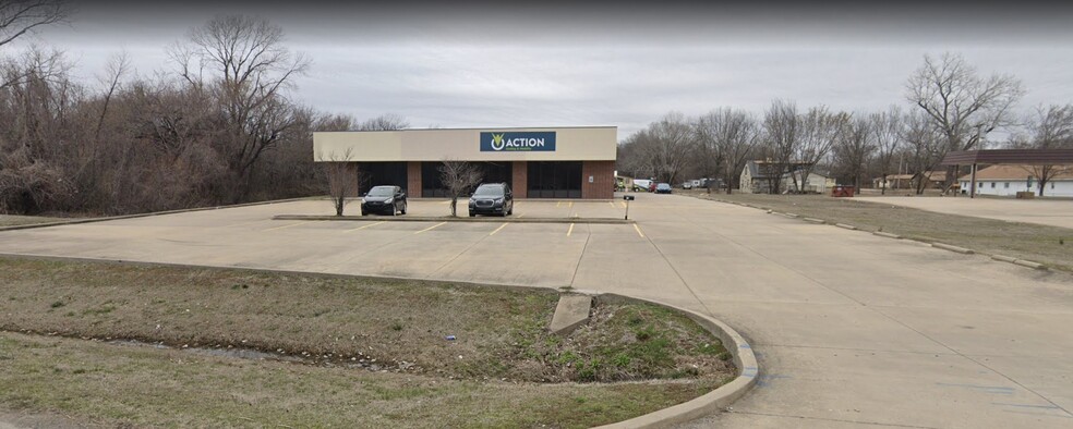 941 N Main St, Muskogee, OK for lease - Primary Photo - Image 1 of 2