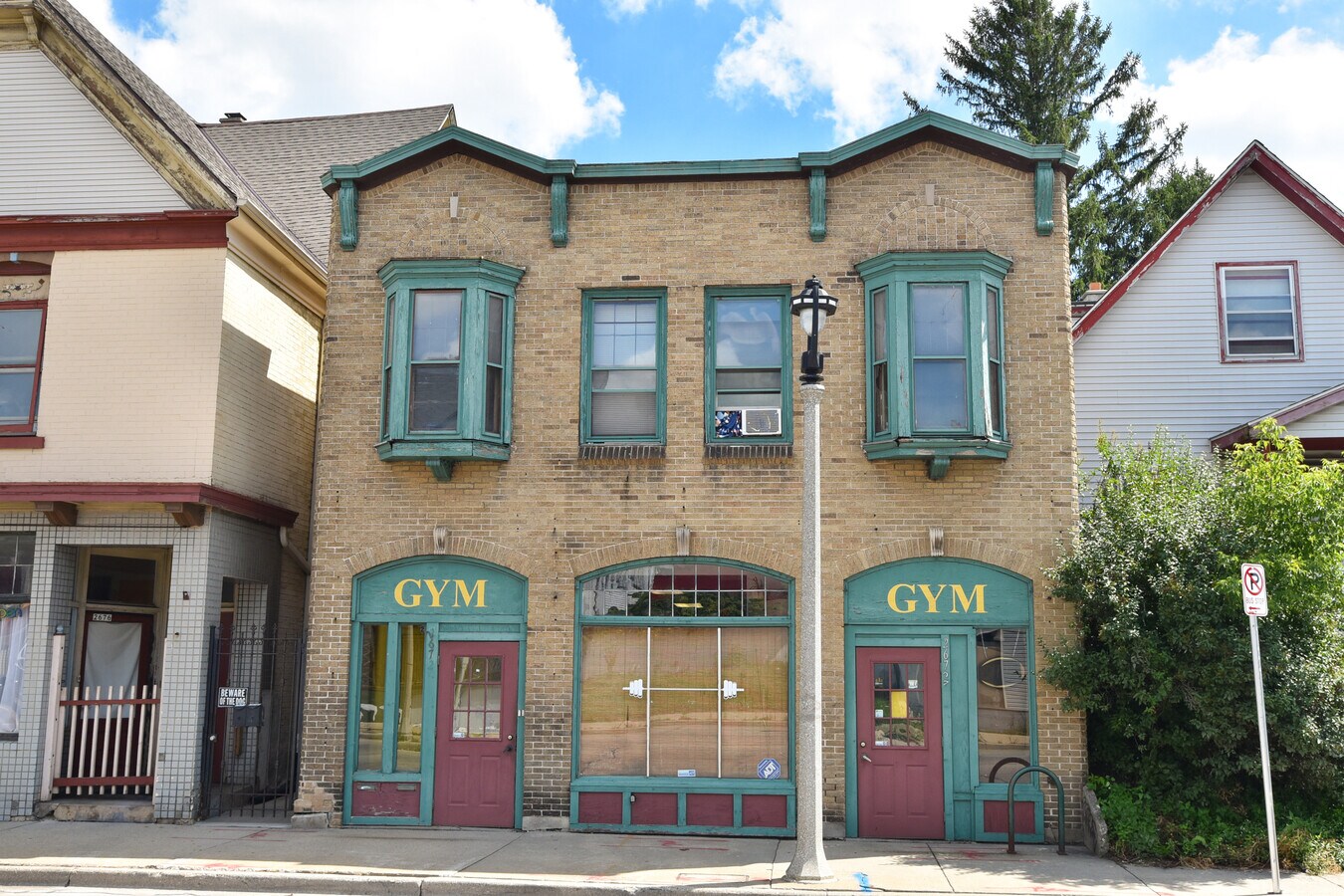 Building Photo