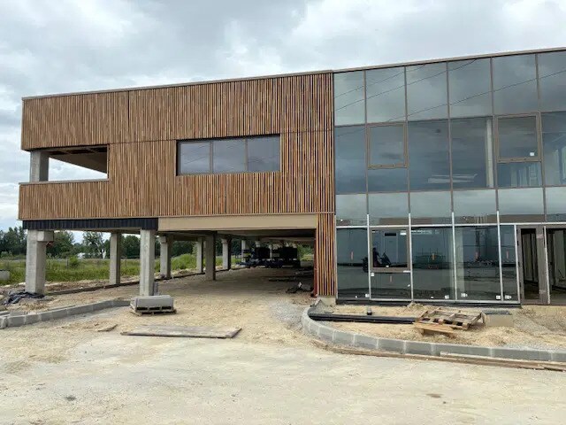 Industrial in Tremblay-en-France for sale - Building Photo - Image 3 of 6