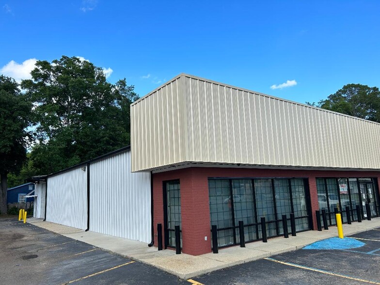 3226 Saint Stephens Rd, Mobile, AL for sale - Building Photo - Image 3 of 7