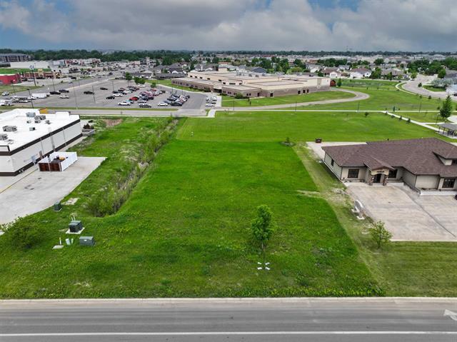 37th Ave SW, Minot, ND for sale - Primary Photo - Image 1 of 1