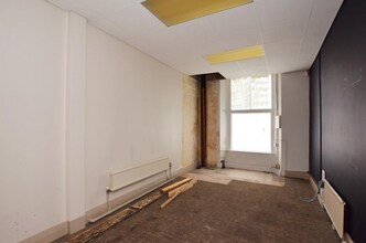 2 Queen St, Ulverston for lease Interior Photo- Image 2 of 6