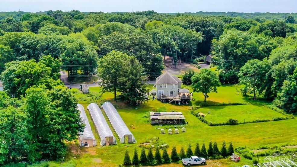 6365 Fresh Ponds Rd, East Brunswick, NJ 08816