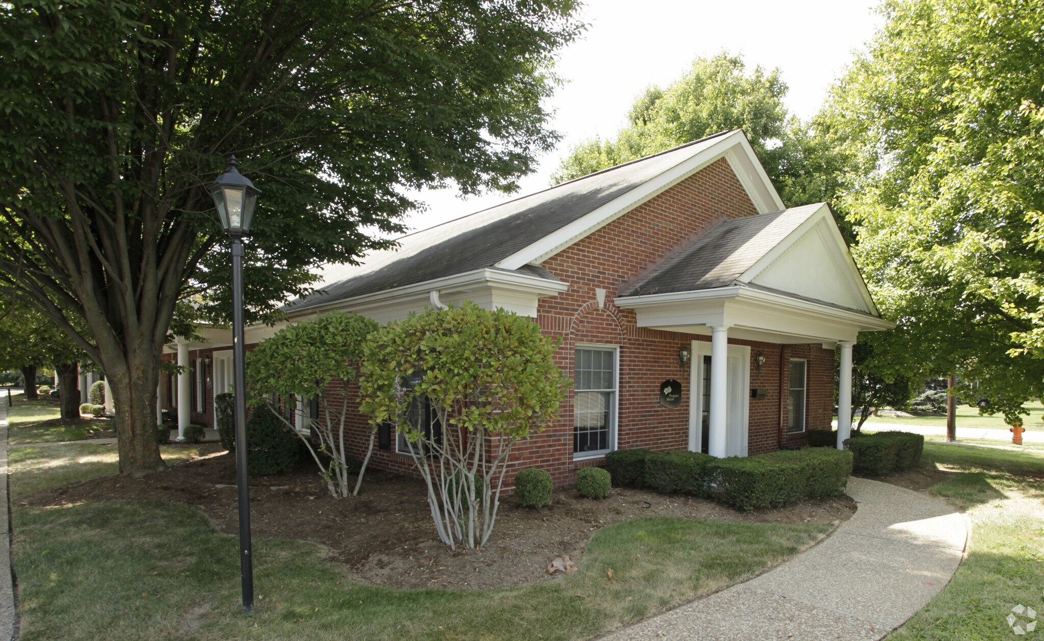 3832 Taylorsville Rd, Louisville, KY, 40220 Office Property For Sale