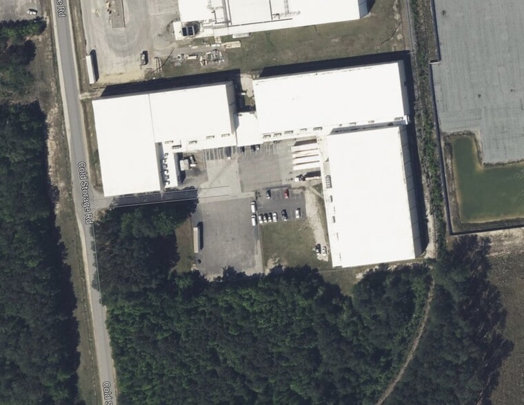 275 Cold Storage Rd, Lumberton, NC for lease - Building Photo - Image 2 of 6