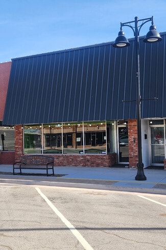 More details for 218 W Main St, Purcell, OK - Retail for Lease