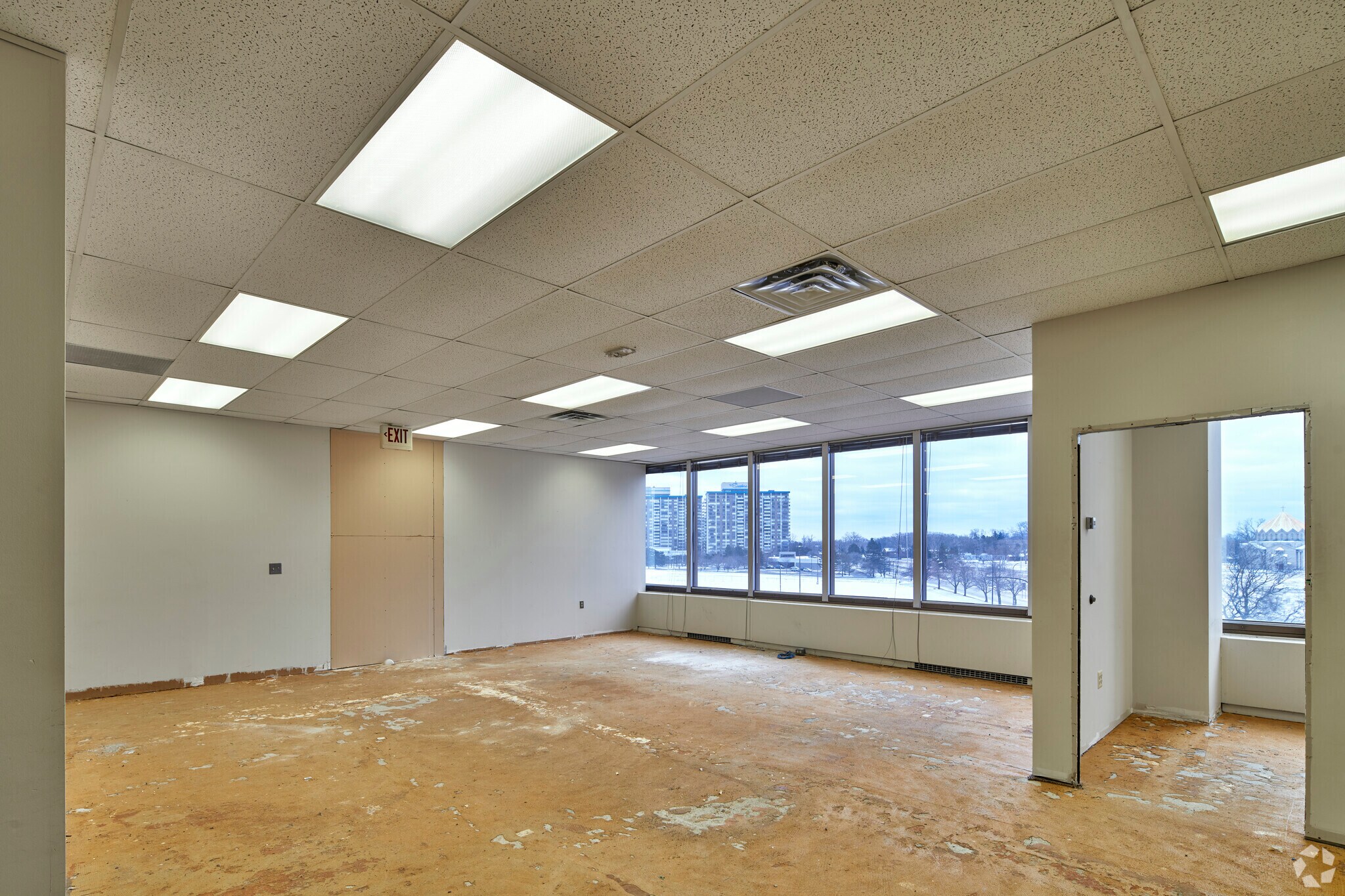 17515 W 9 Mile Rd, Southfield, MI 48075 Office for Lease