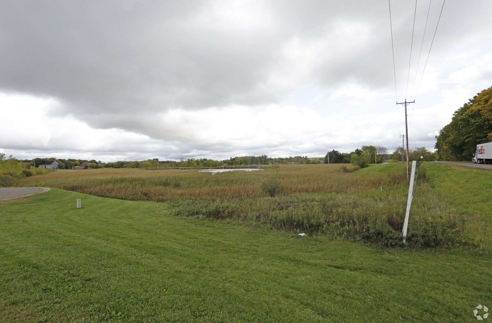 12960 Weinand Cir, Rogers, MN for sale Primary Photo- Image 1 of 1