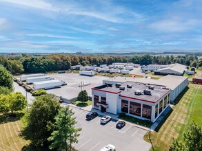 1514 Commerce Ave, Carlisle, PA - aerial  map view