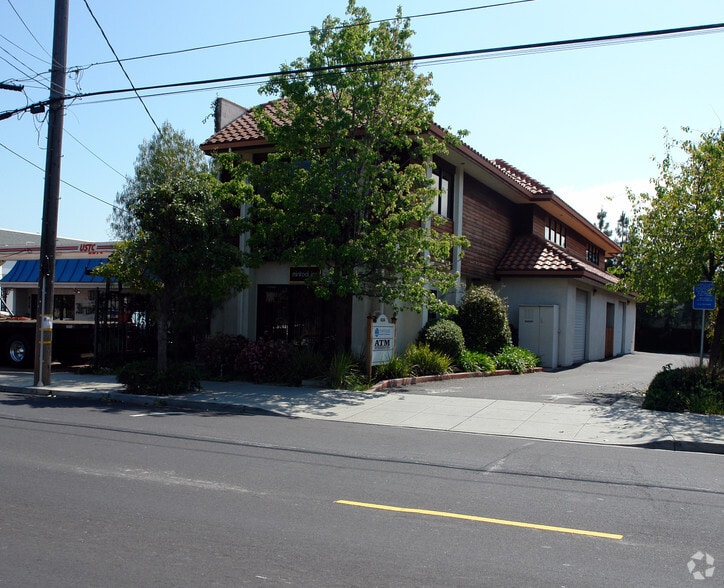 634 University Ave, Los Gatos, CA 95032