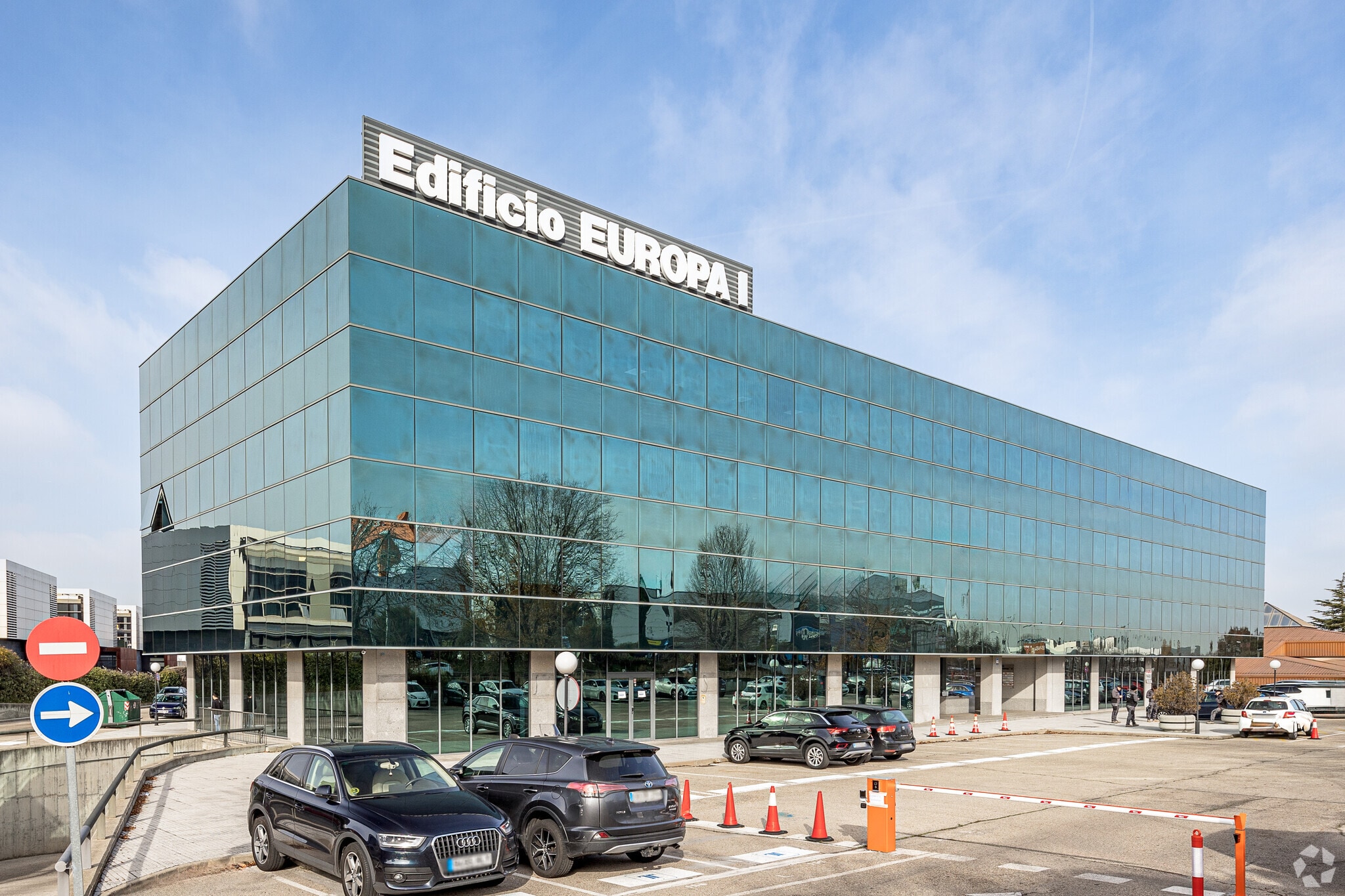 Avenida de Fuencarral, 24, Alcobendas, Madrid for lease Building Photo- Image 1 of 4