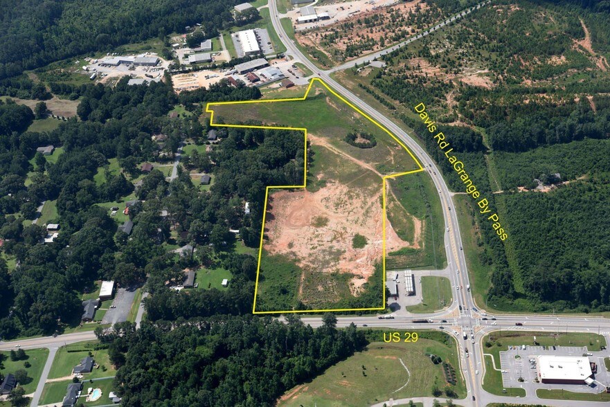 000 Davis Rd, Lagrange, GA 30241