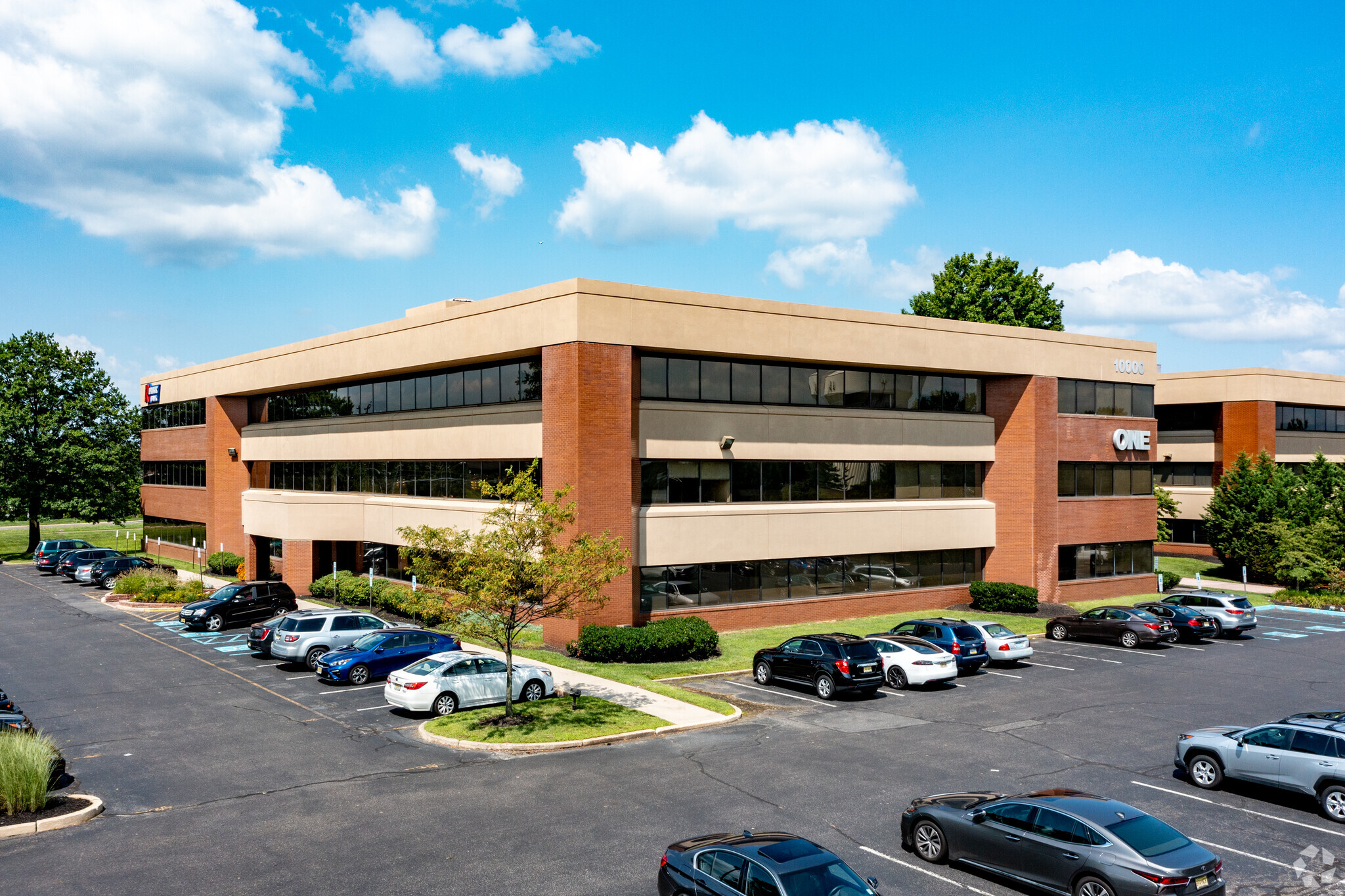 10000 Lincoln Dr E, Marlton, NJ for lease Building Photo- Image 1 of 7