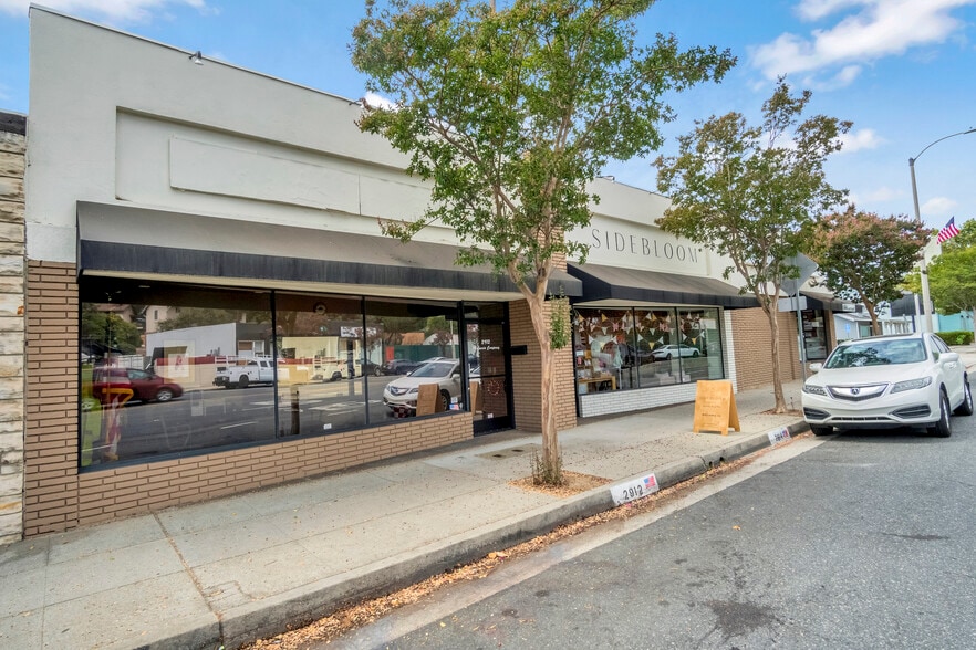 2912-2916 Foothill Blvd, Ln, La Crescenta, CA for sale - Building Photo - Image 2 of 11