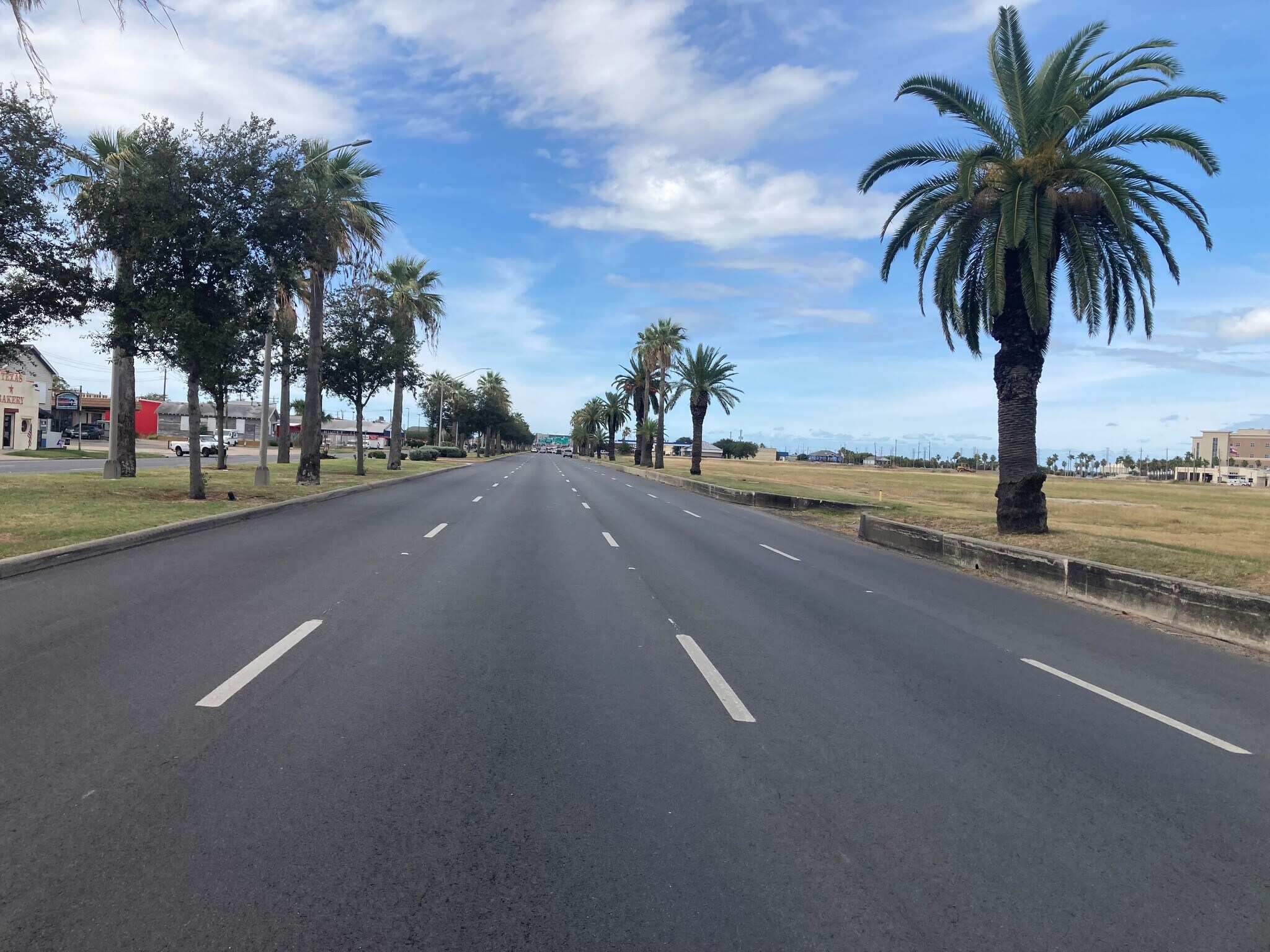 54th Street and Broadway, Galveston, TX for sale Building Photo- Image 1 of 6