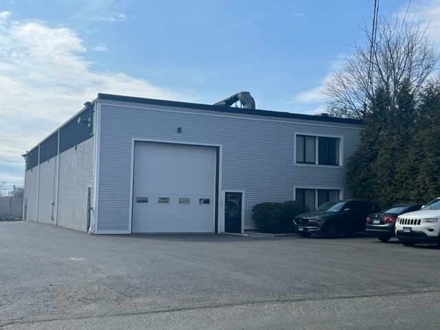 81 Munson St, Milford, CT for sale - Building Photo - Image 1 of 30