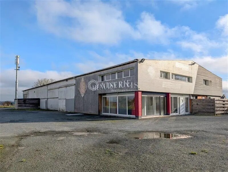 Location Local d'activités 1 000 m² - Photo 1