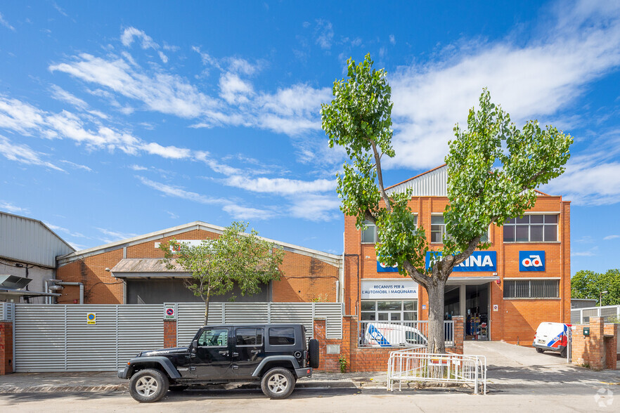 Industrial in Sant Cugat Del Vallès, Barcelona for sale - Primary Photo - Image 1 of 2