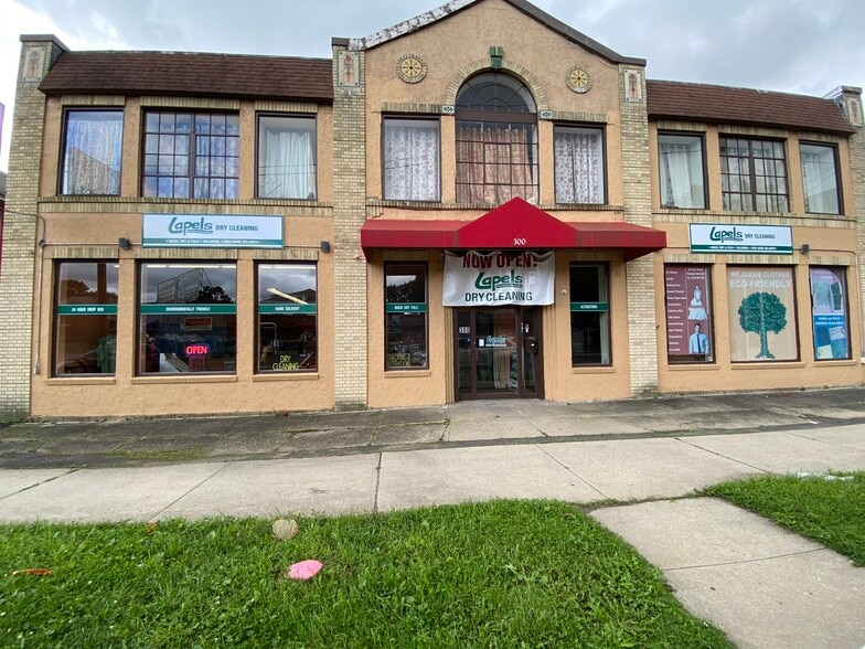 300 Tyler St, Pittsfield, MA for sale - Building Photo - Image 1 of 1