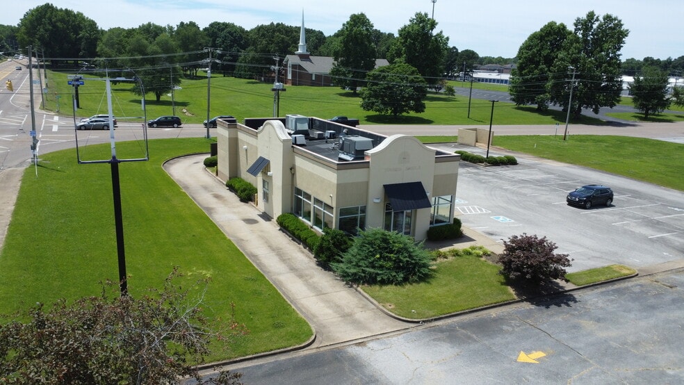 6045 S 1st St, Milan, TN for lease - Primary Photo - Image 1 of 3
