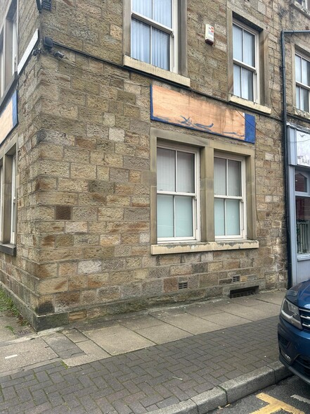 1-3 Nicholas St, Burnley for lease - Building Photo - Image 3 of 5