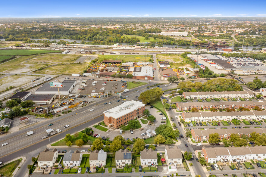 1800 S 32nd St, Philadelphia, PA for sale - Aerial - Image 3 of 16