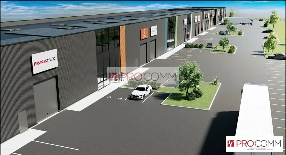 Flex in Chartres for lease Building Photo- Image 1 of 13