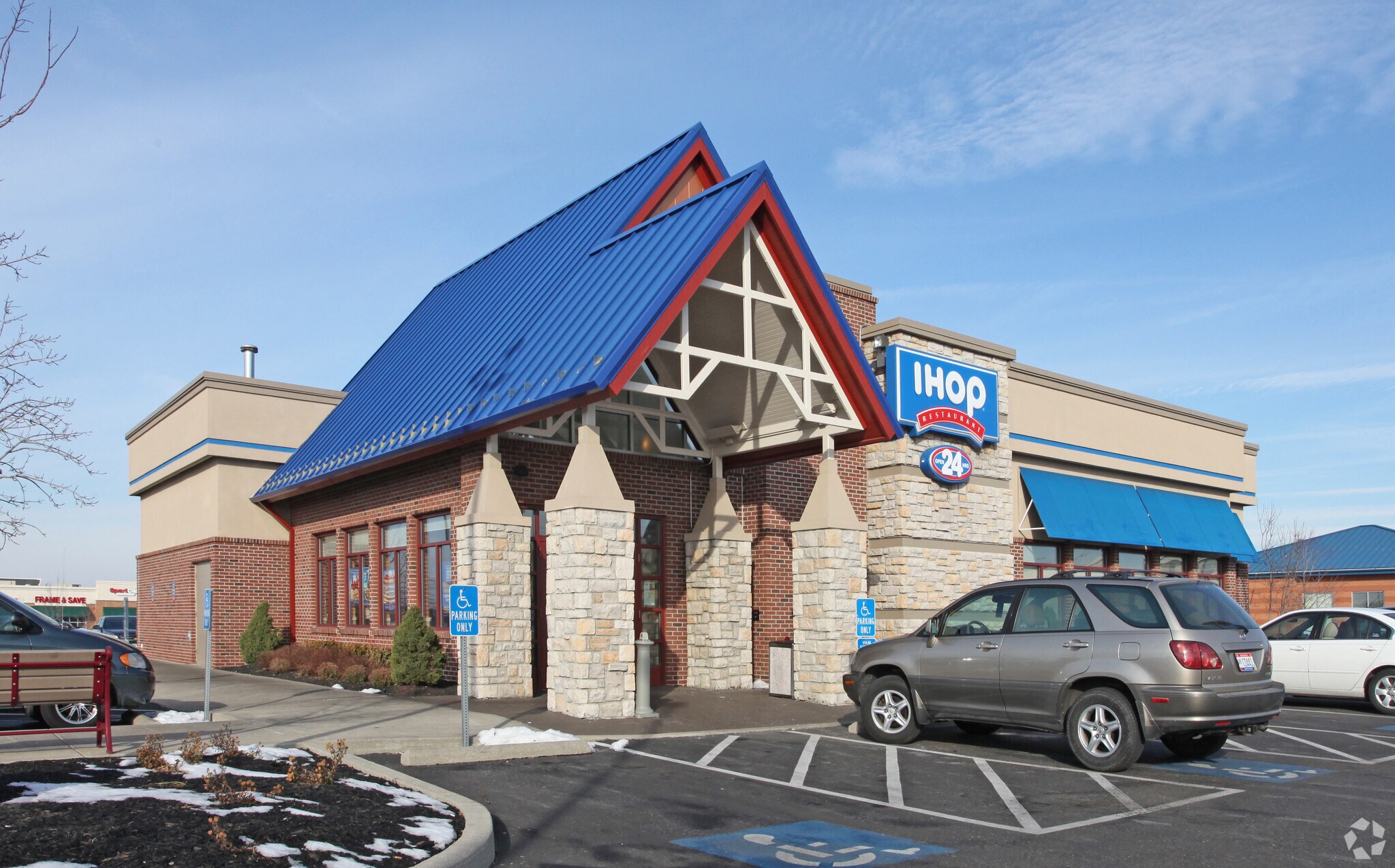 7748 Cox Ln, West Chester, OH for sale Primary Photo- Image 1 of 1