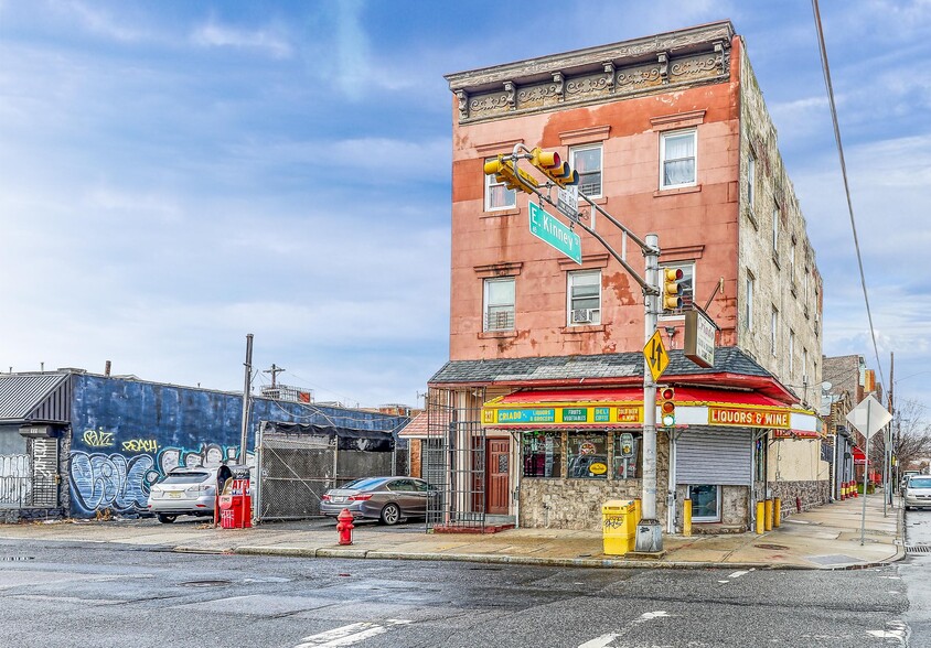 327 Mulberry St, Newark, NJ for sale - Building Photo - Image 1 of 1